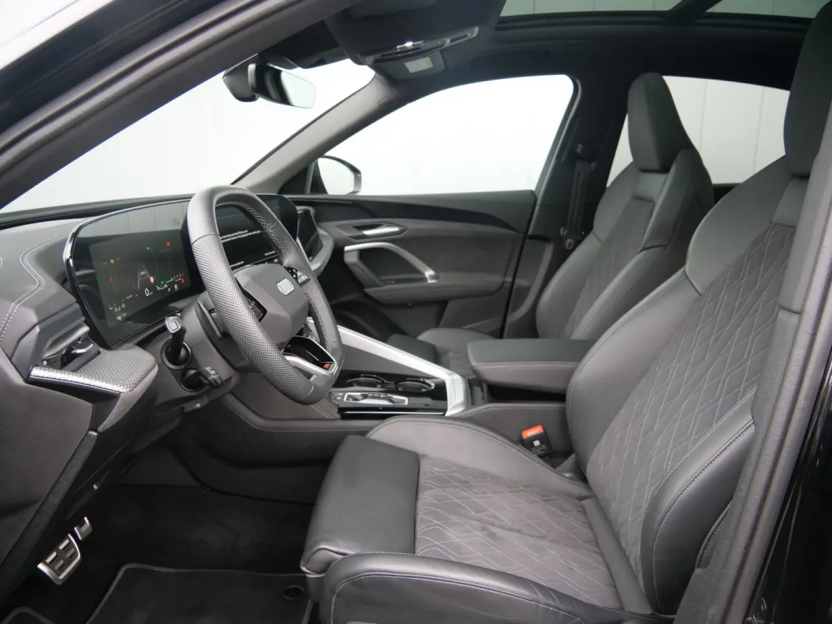 2.0 TFSI 299Pk e-hybrid quattro S edition Apple Carplay / Pano-dak / Adaptive Cruise / 360 Camera