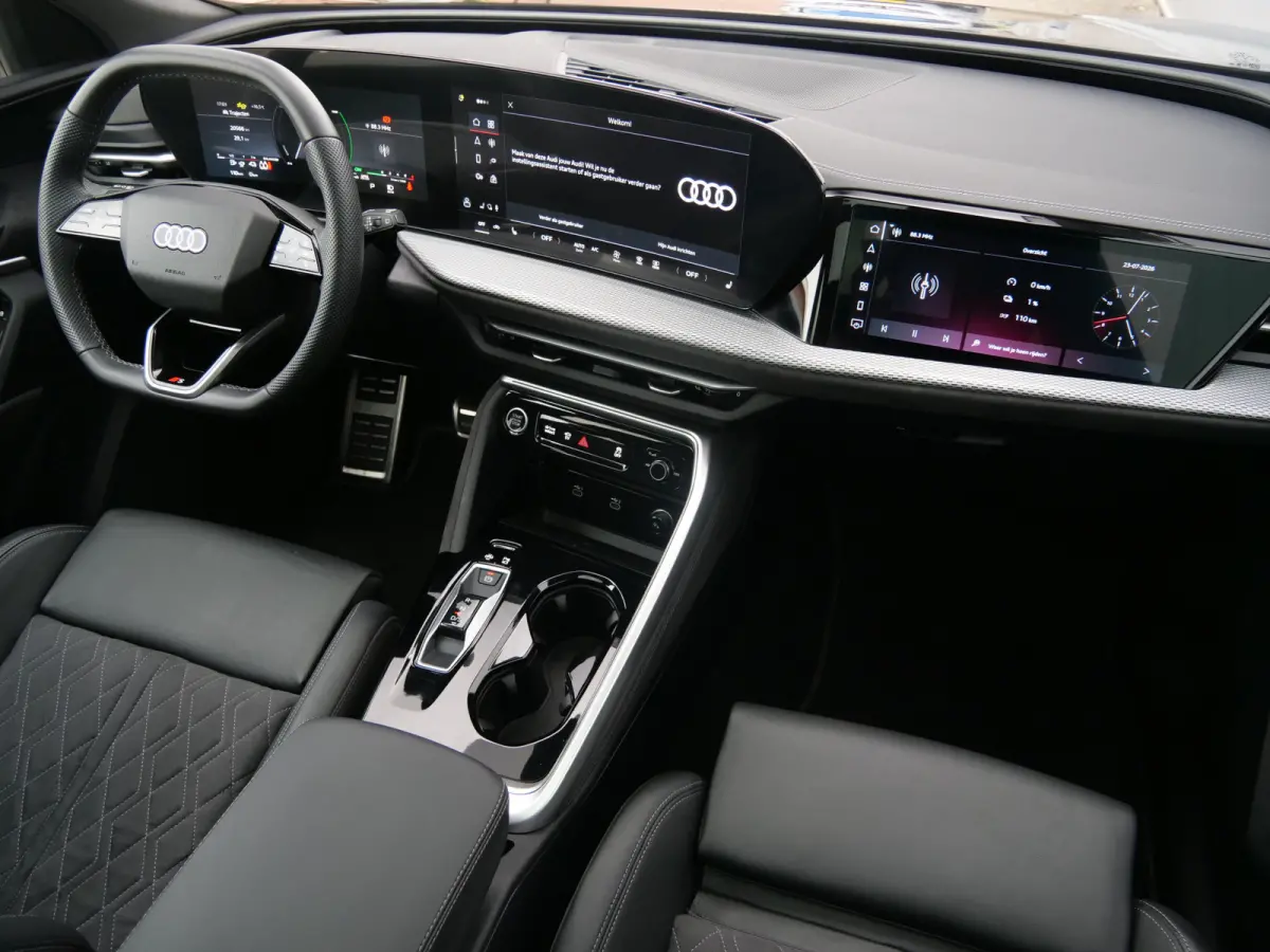 2.0 TFSI 299Pk e-hybrid quattro S edition Apple Carplay / Pano-dak / Adaptive Cruise / 360 Camera