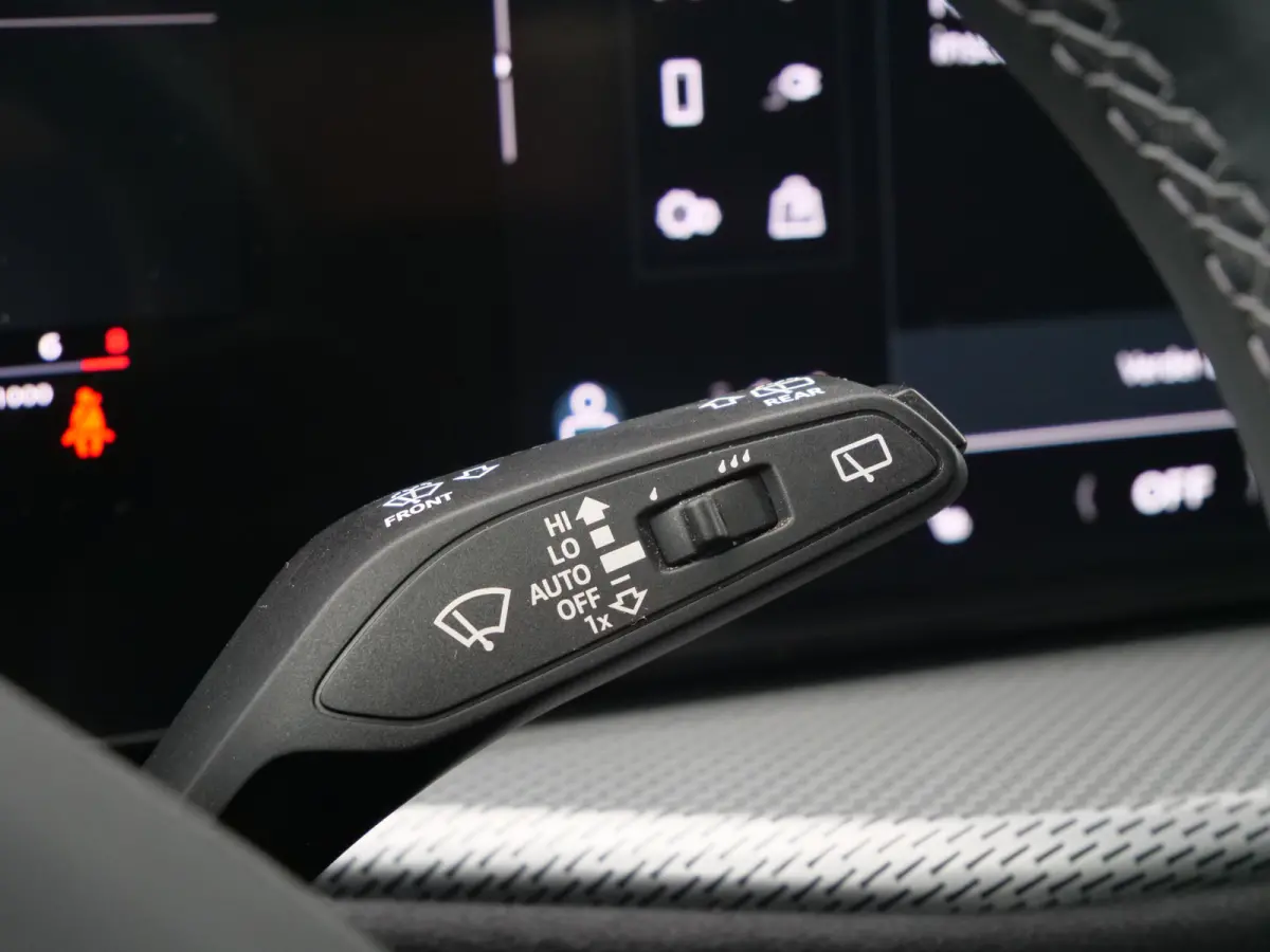 2.0 TFSI 299Pk e-hybrid quattro S edition Apple Carplay / Pano-dak / Adaptive Cruise / 360 Camera