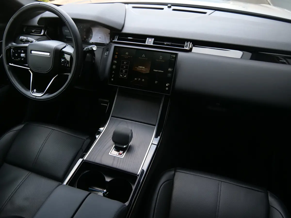 2.0 P400e AWD Dynamic HSE PHEV 404Pk Apple Carplay / Pano-dak / Winterpakket / Adaptive Cruise