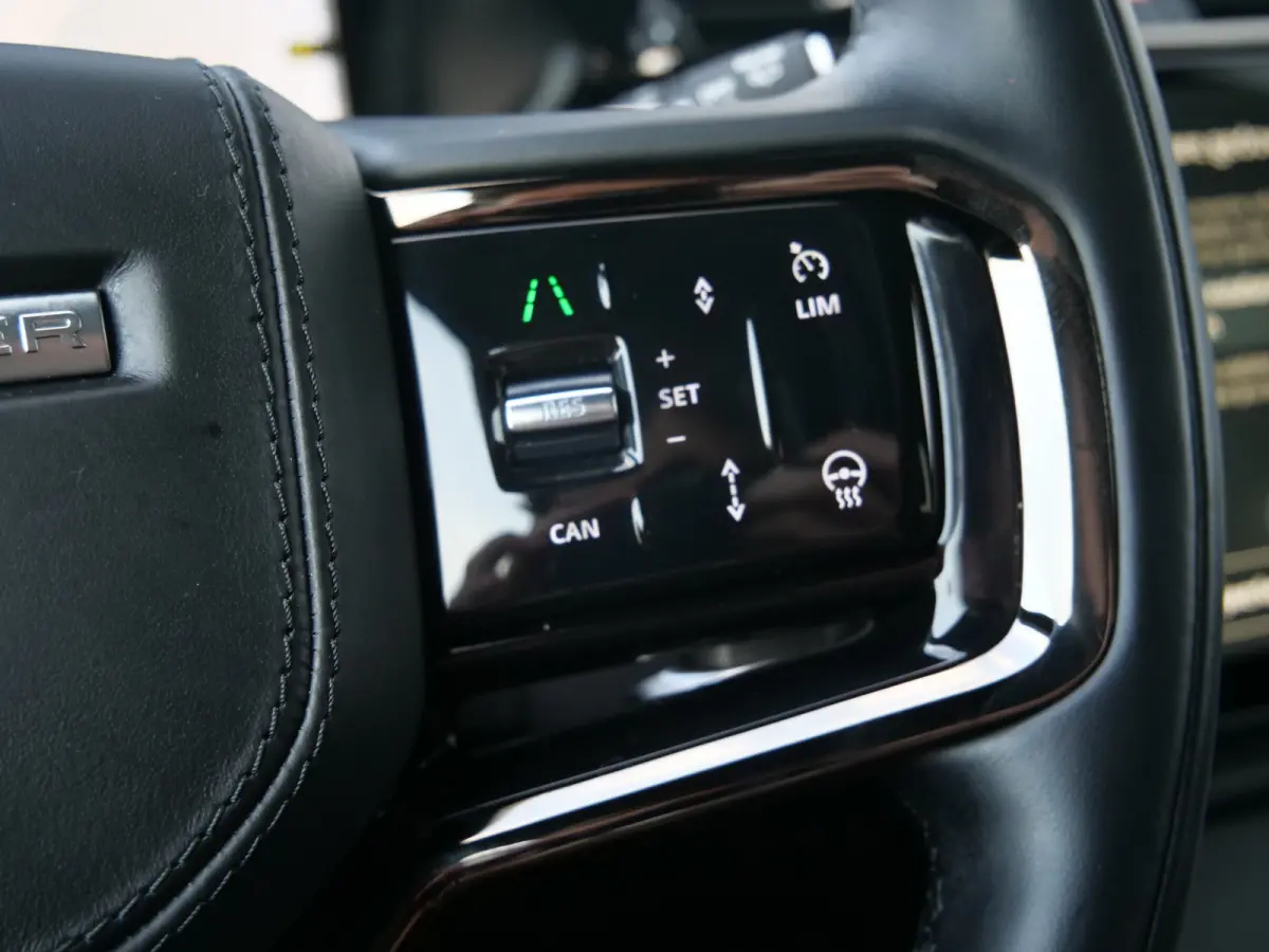 2.0 P400e AWD Dynamic HSE PHEV 404Pk Apple Carplay / Pano-dak / Winterpakket / Adaptive Cruise