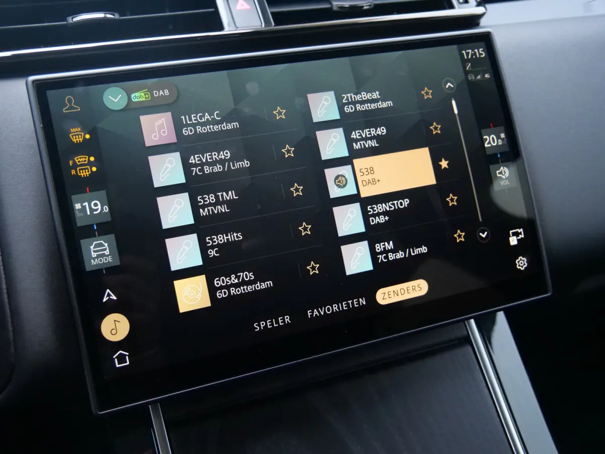 2.0 P400e AWD Dynamic HSE PHEV 404Pk Apple Carplay / Pano-dak / Winterpakket / Adaptive Cruise