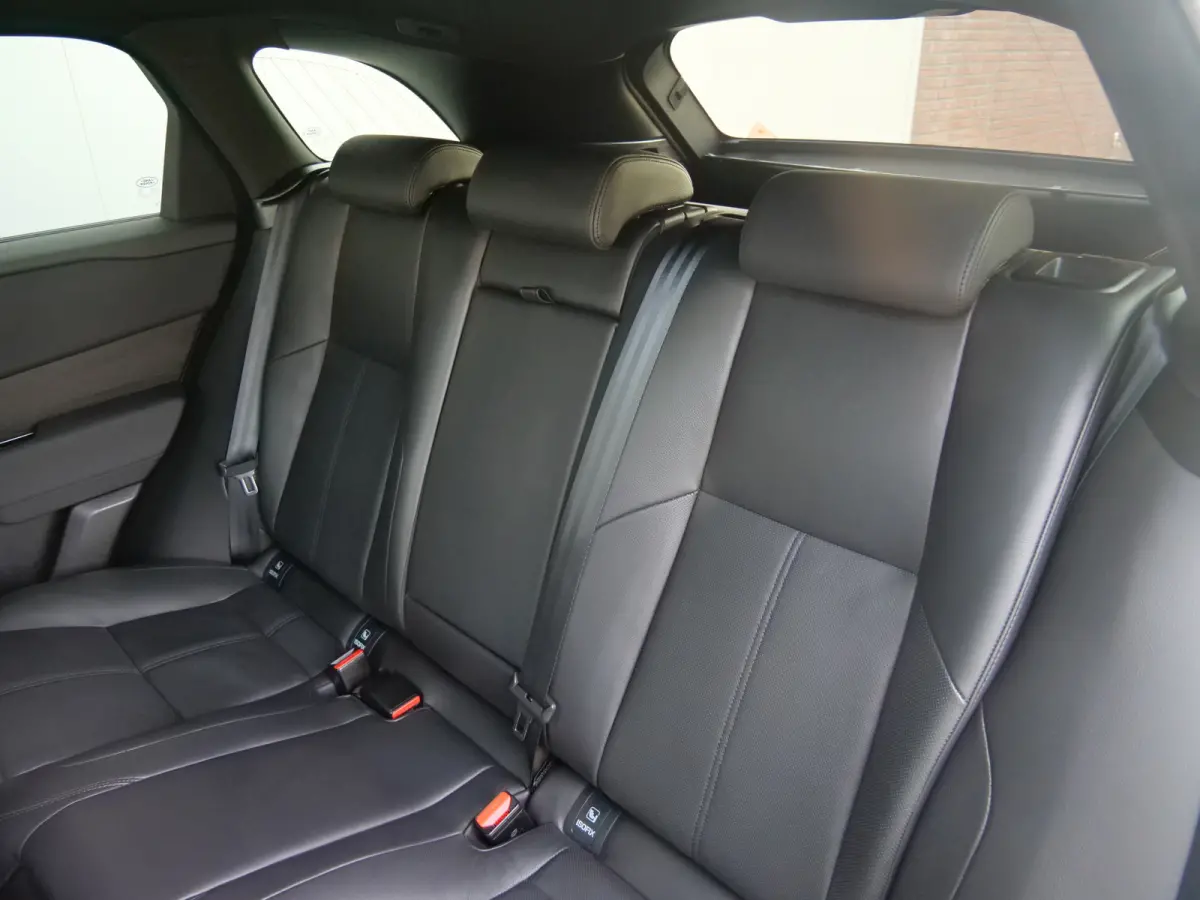 2.0 P400e AWD Dynamic HSE PHEV 404Pk Apple Carplay / Pano-dak / Winterpakket / Adaptive Cruise