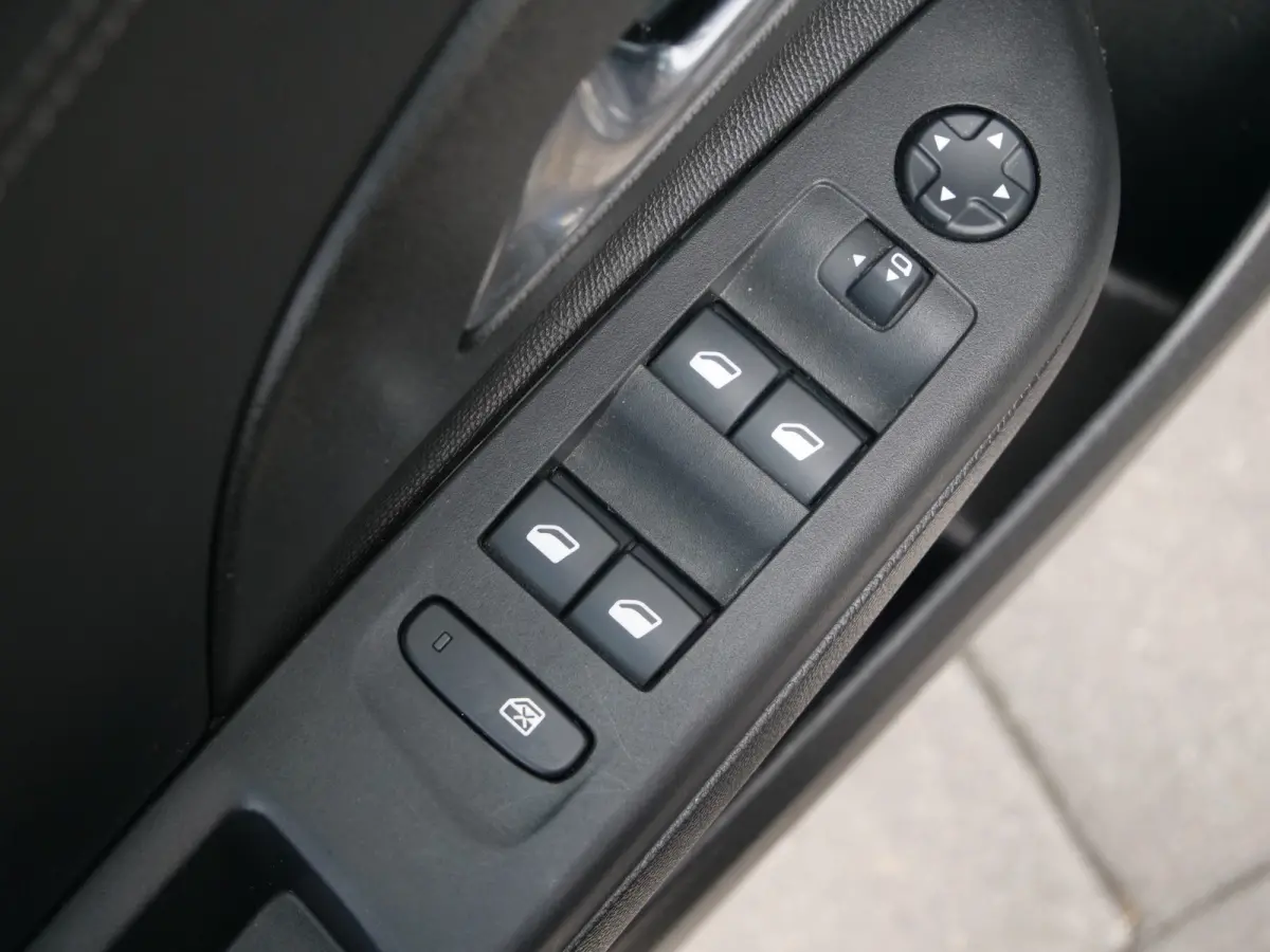 1.2 GS Line 101Pk Apple Carplay / Camera / Parkeersensoren / Cruise Control