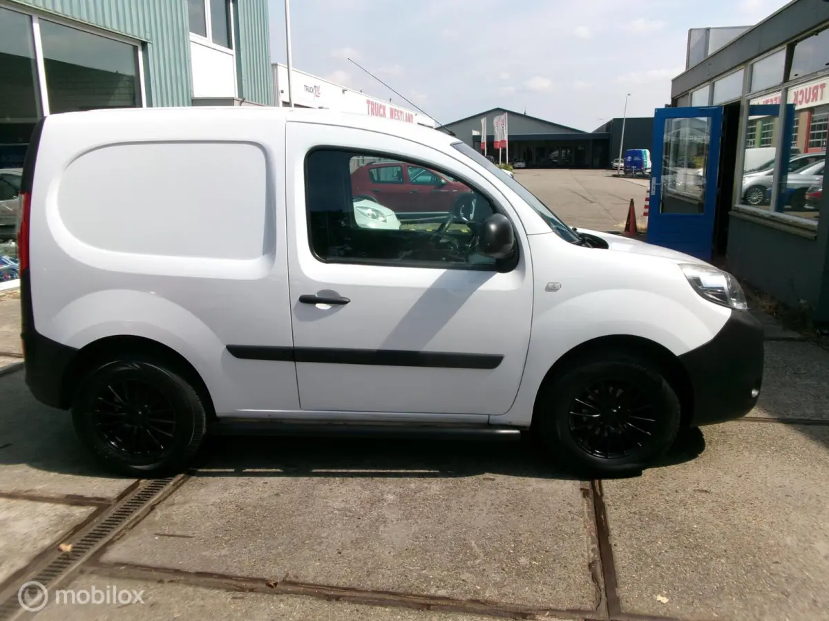 bestel 1.5 dCi 75 Energy Comfort Compact