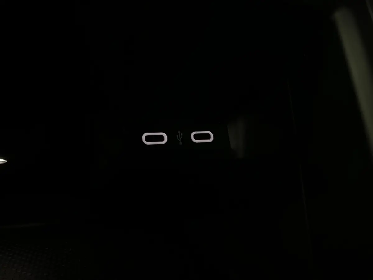 1.0 TSI | IQ-light | Clima | Carplay| Camera