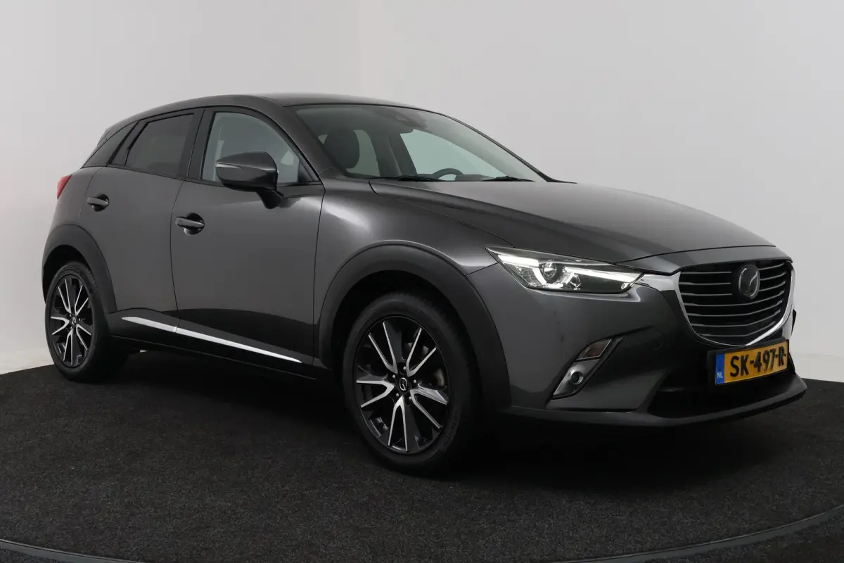 2.0 SkyActiv-G 120 GT-M (TREKHAAK, CAMERA, STOEL/STUURVERWARMING, NAVIGATIE, SENSOREN, TREKHAAK, CRUISE ADAPTIEF)