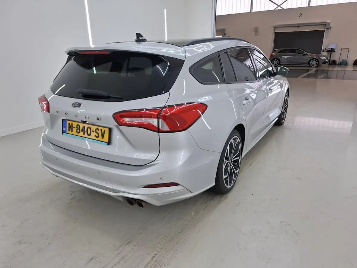 1.5 EcoBoost ST Line X Business 150PK+Led+Pano-dak+Vitrual+Navigatie+camera+18"Lmv = TOP ONDERHOUDEN !