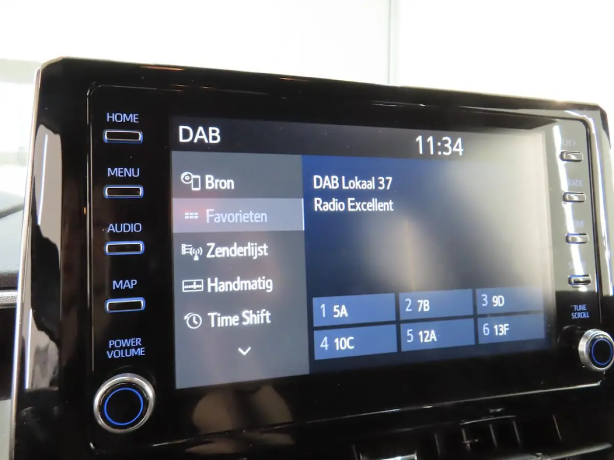 2.0 Hybrid Dynamic+Led+Leder+stoel-verw+Vitrual+Navigatie+Camera+17"Lmv = ORIG/NL-TOP DEALER ONDH