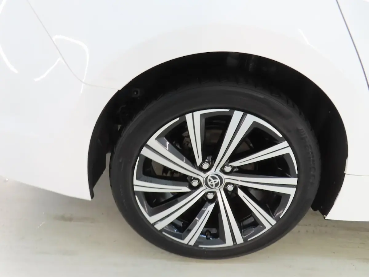 2.0 Hybrid Dynamic+Led+Leder+stoel-verw+Vitrual+Navigatie+Camera+17"Lmv = ORIG/NL-TOP DEALER ONDH