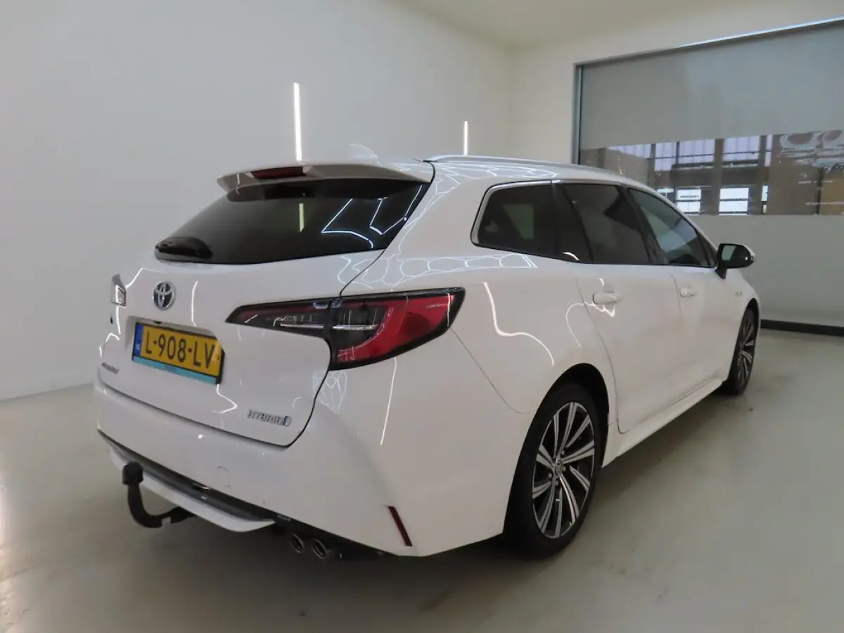 2.0 Hybrid Dynamic+Led+Leder+stoel-verw+Vitrual+Navigatie+Camera+17"Lmv = ORIG/NL-TOP DEALER ONDH