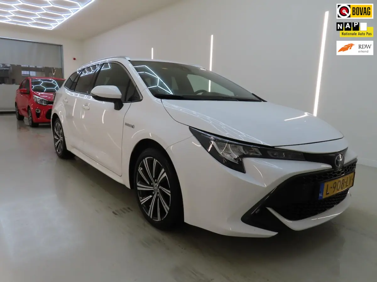2.0 Hybrid Dynamic+Led+Leder+stoel-verw+Vitrual+Navigatie+Camera+17"Lmv = ORIG/NL-TOP DEALER ONDH