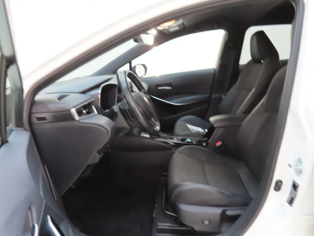 2.0 Hybrid Dynamic+Led+Leder+stoel-verw+Vitrual+Navigatie+Camera+17"Lmv = ORIG/NL-TOP DEALER ONDH