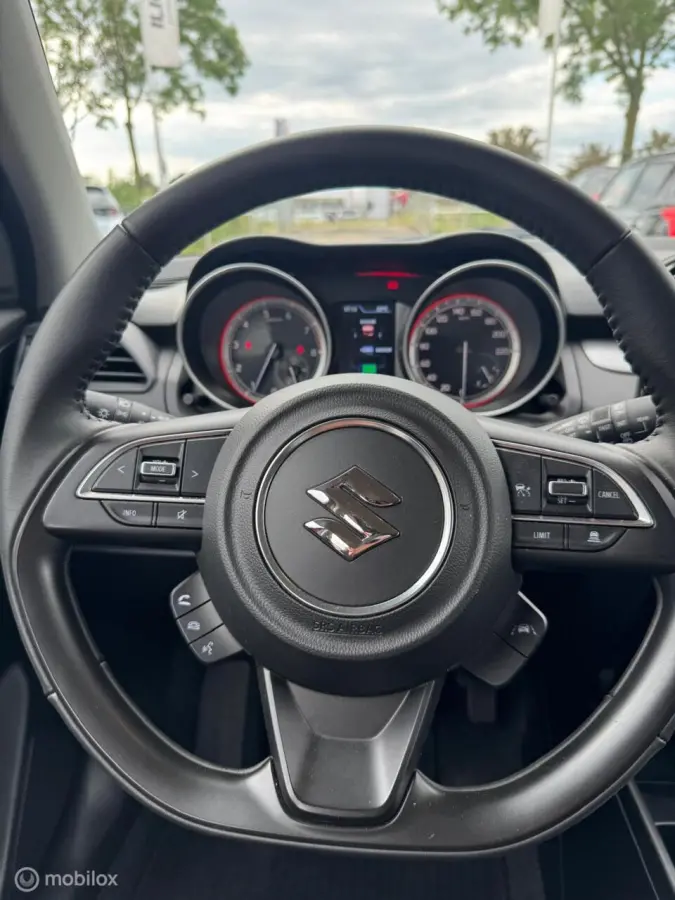 1.2 Style Smart Hybrid