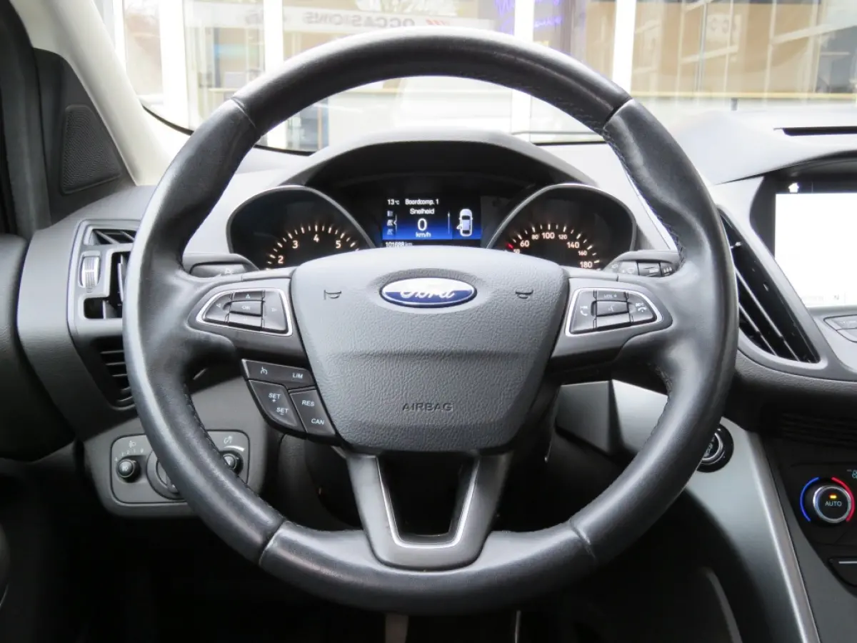 1.5 EcoBoost Trend Ultimate / Navi / Trekhaak / BOVAG garantie