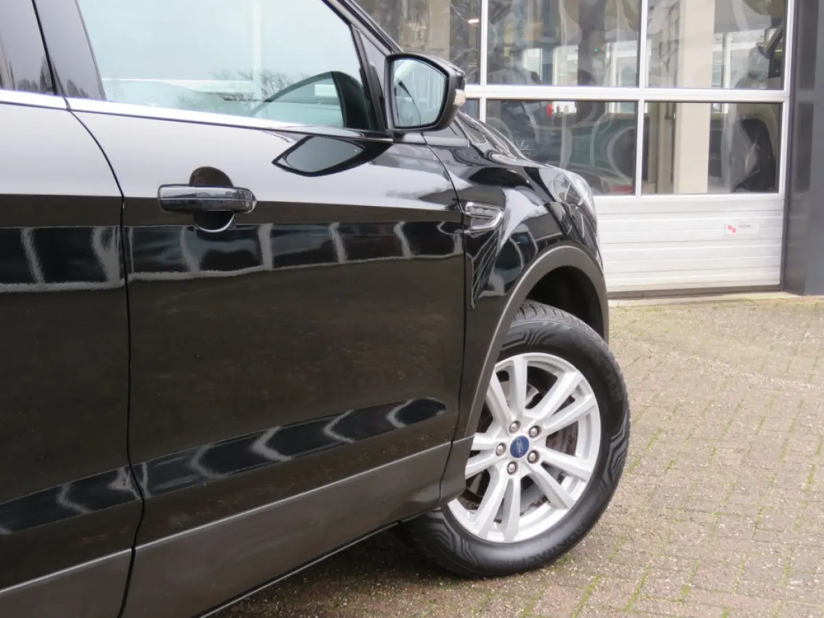 1.5 EcoBoost Trend Ultimate / Navi / Trekhaak / BOVAG garantie