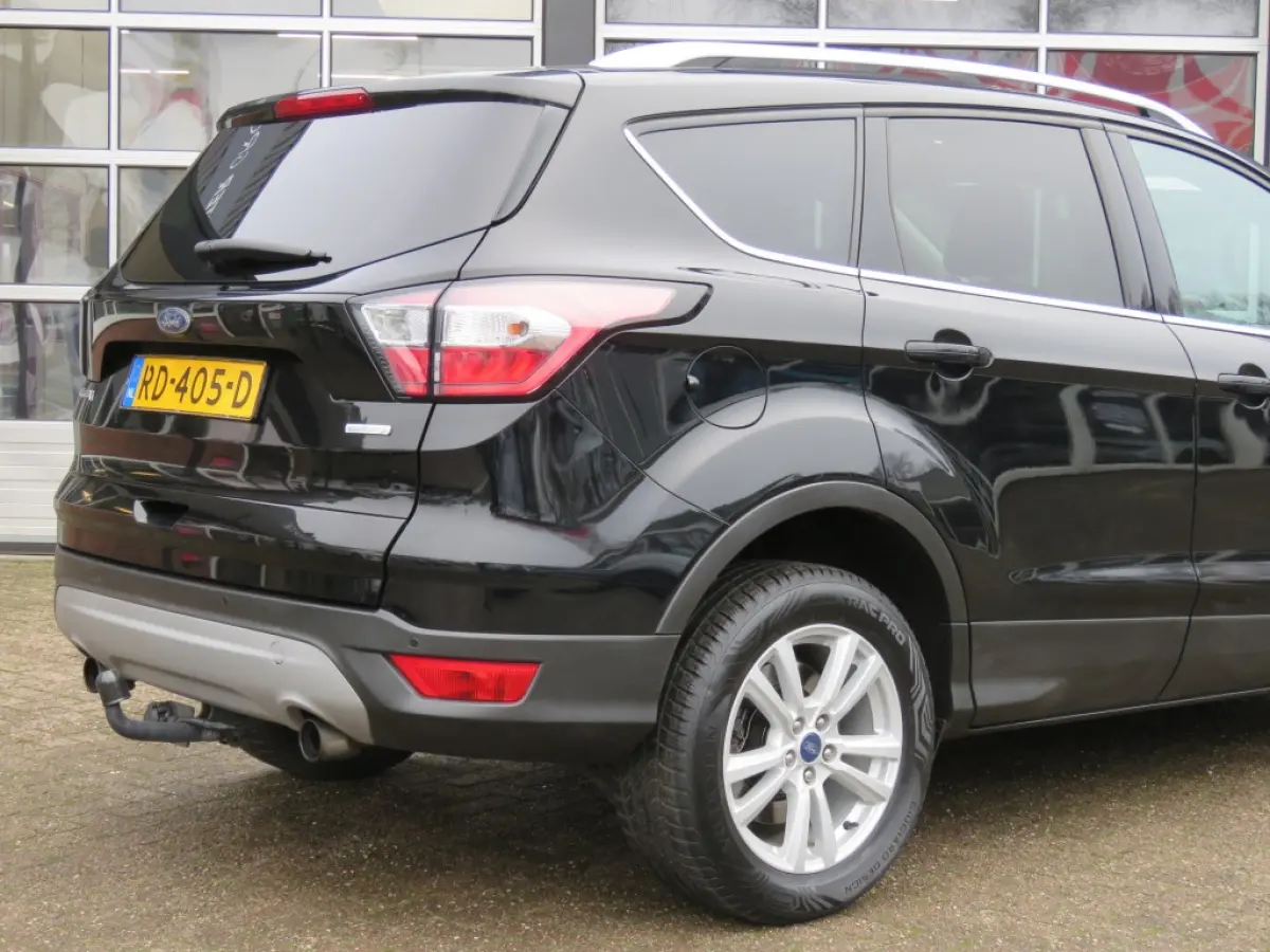 1.5 EcoBoost Trend Ultimate / Navi / Trekhaak / BOVAG garantie