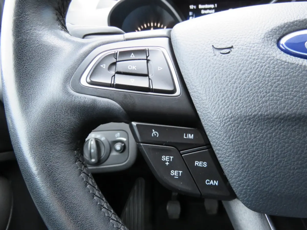 1.5 EcoBoost Trend Ultimate / Navi / Trekhaak / BOVAG garantie