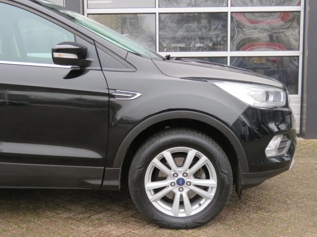 1.5 EcoBoost Trend Ultimate / Navi / Trekhaak / BOVAG garantie