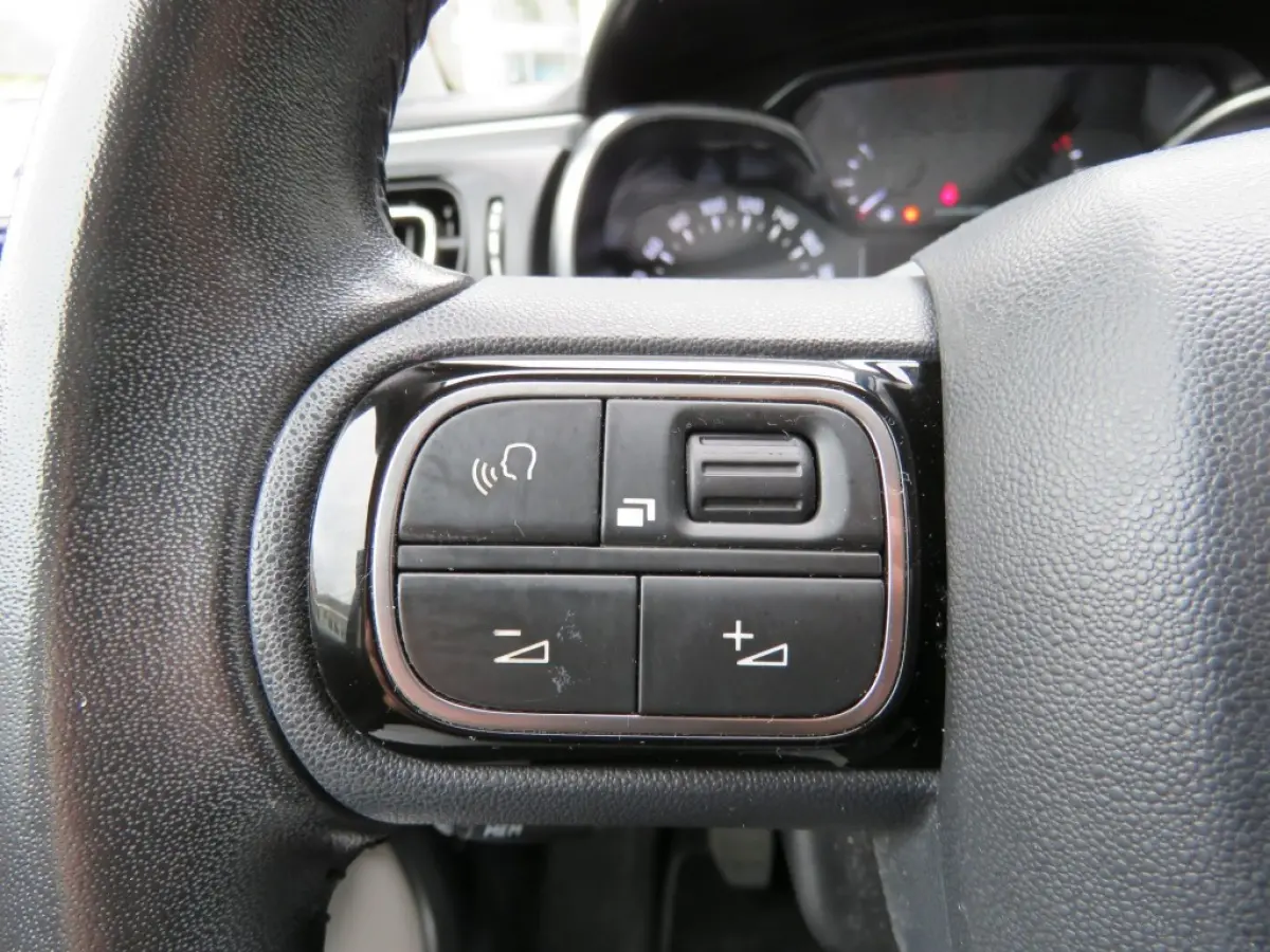 1.2 PT FEEL / Carplay / Clima / BOVAG garantie