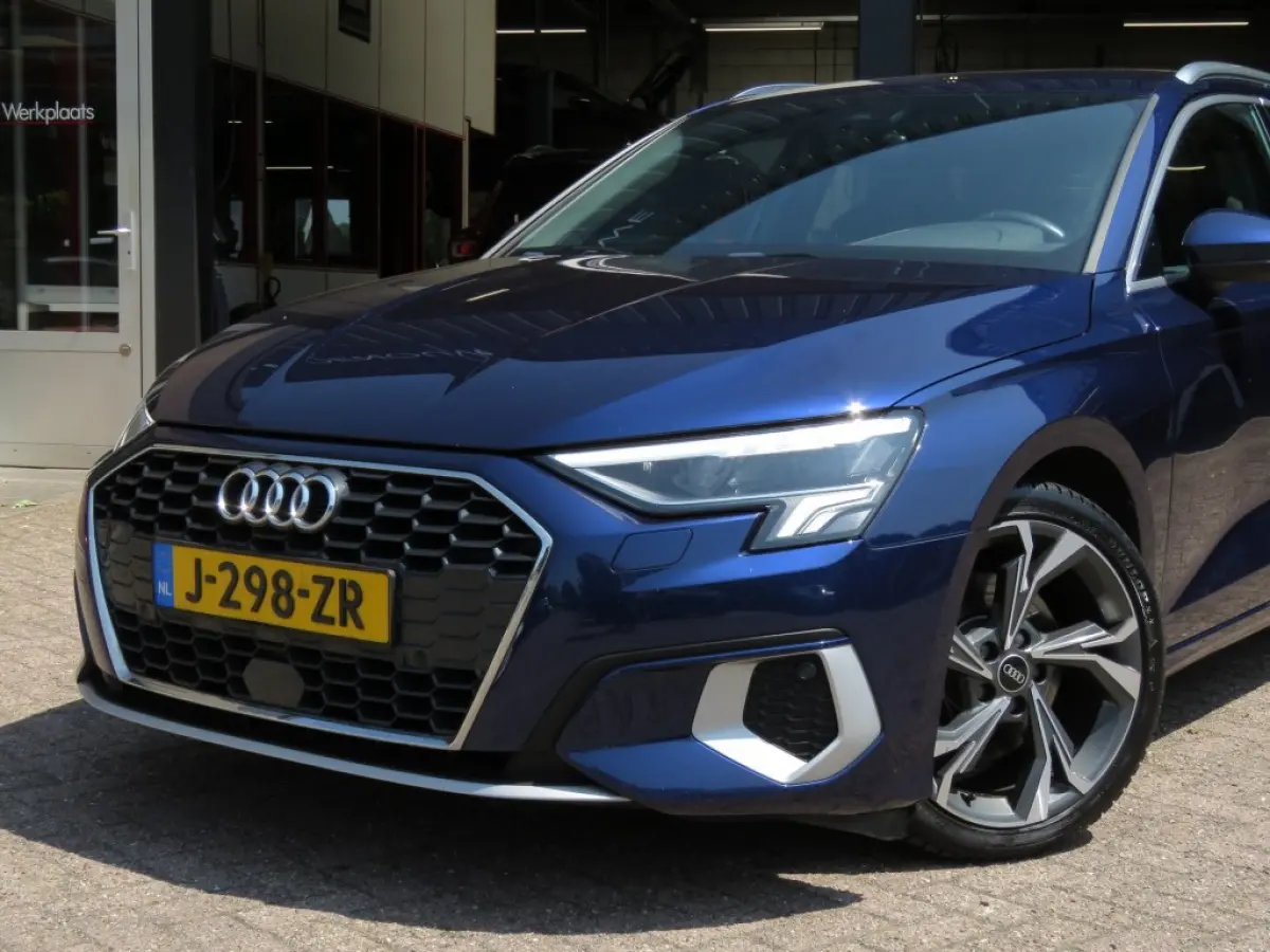 30 TFSI EDITION / Sportstoelen / Matrix led / 18 Inch / BOVAG garantie