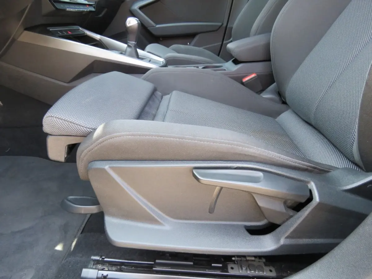 30 TFSI EDITION / Sportstoelen / Matrix led / 18 Inch / BOVAG garantie