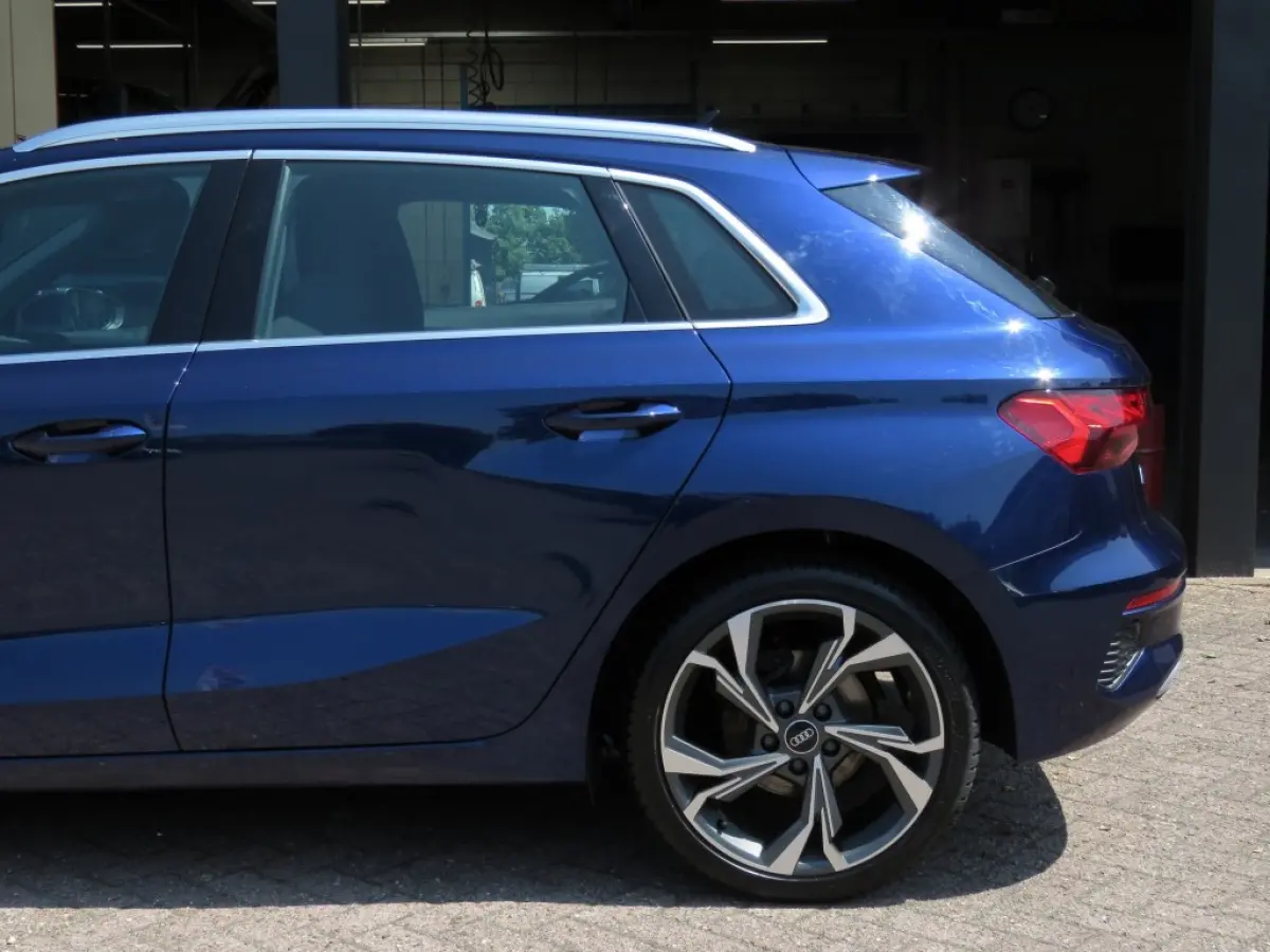 30 TFSI EDITION / Sportstoelen / Matrix led / 18 Inch / BOVAG garantie