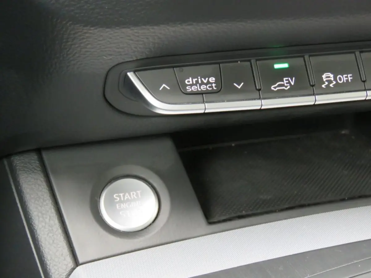 50 TFSIe Quattro Pro Line S-Tronic PHEV / 21 Inch / Luchtvering / Leder / Stoelverw. / Elec.klep / BOVAG garantie