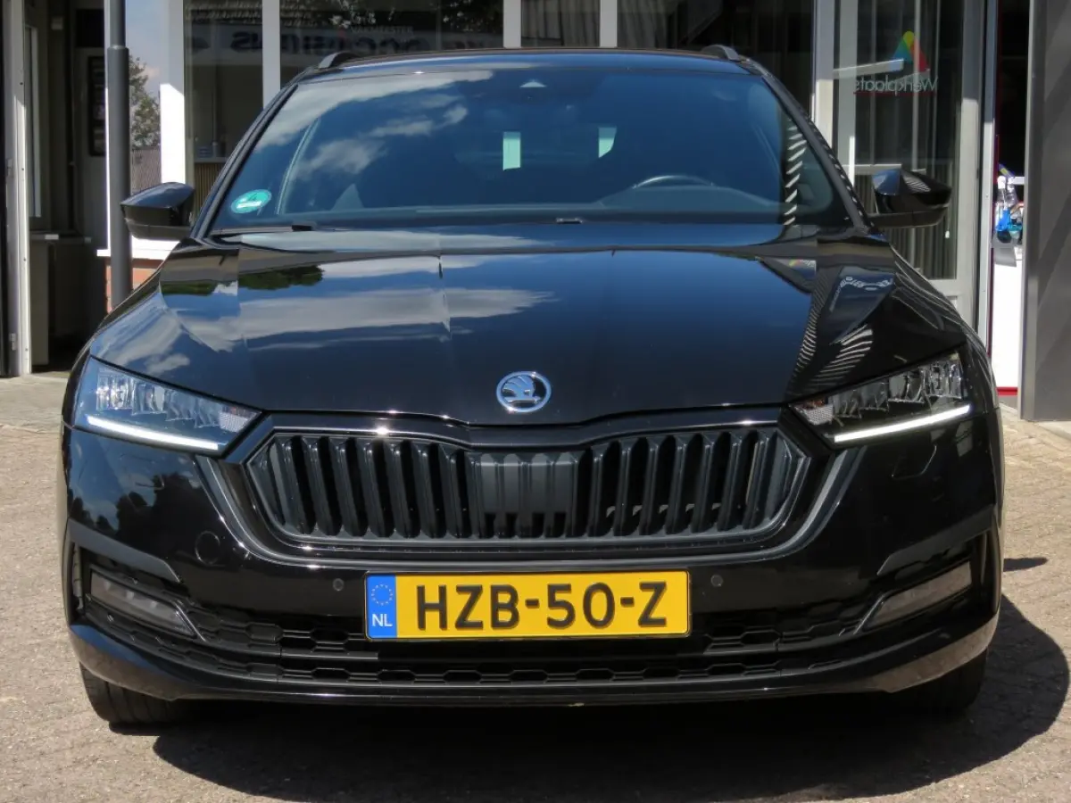 1.4 TSI 204PK IV PHEV SPORTLINE / 19 Inch / Memory Sportstoelen / Zwarte hemel / Stoelverw. / BOVAG garantie