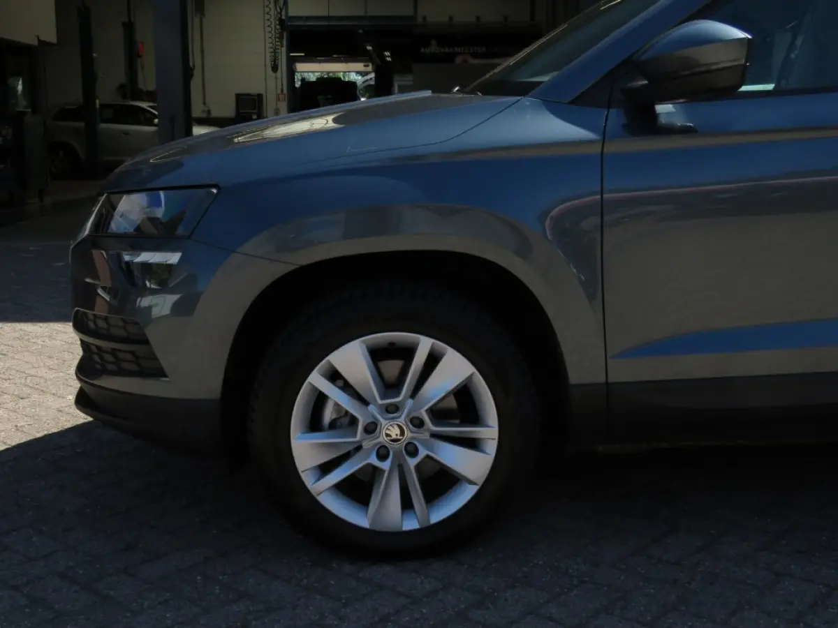 1.0 TSI115pk AMB. BUS. / Camera / Trekhaak / Carplay / BOVAG garantie