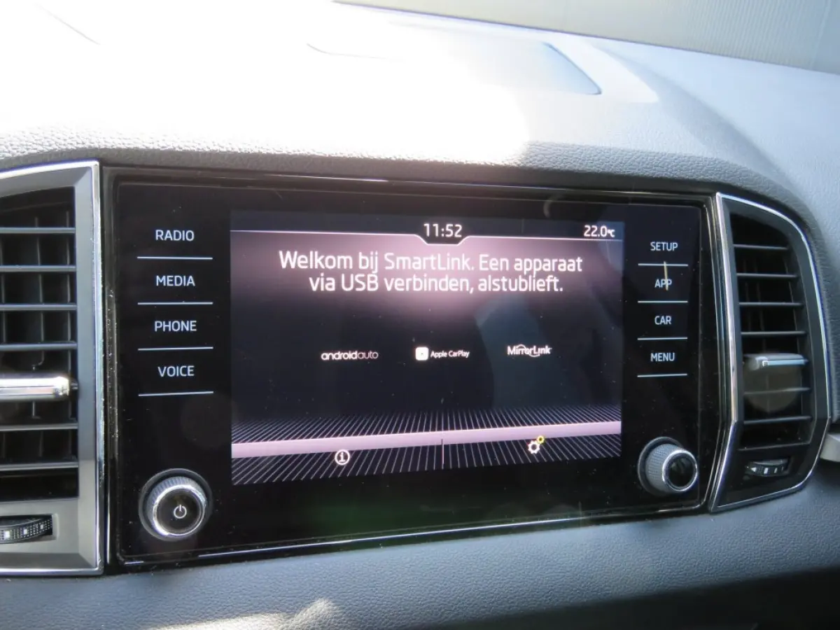1.0 TSI115pk AMB. BUS. / Camera / Trekhaak / Carplay / BOVAG garantie