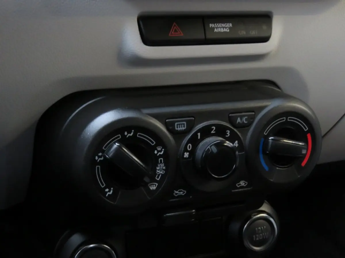 1.2 Select / Camera / Trekhaak / BOVAG garantie