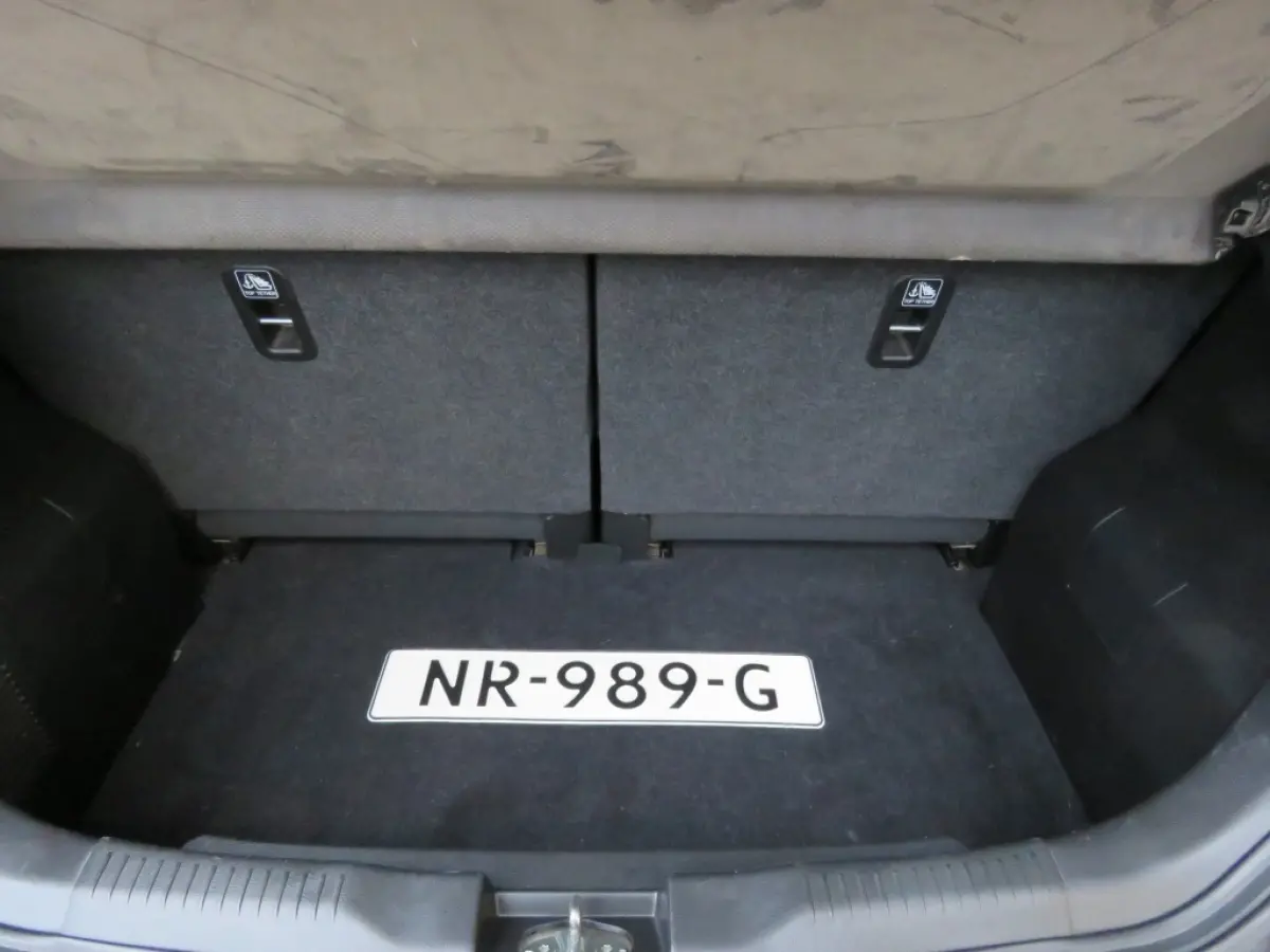 1.2 Select / Camera / Trekhaak / BOVAG garantie