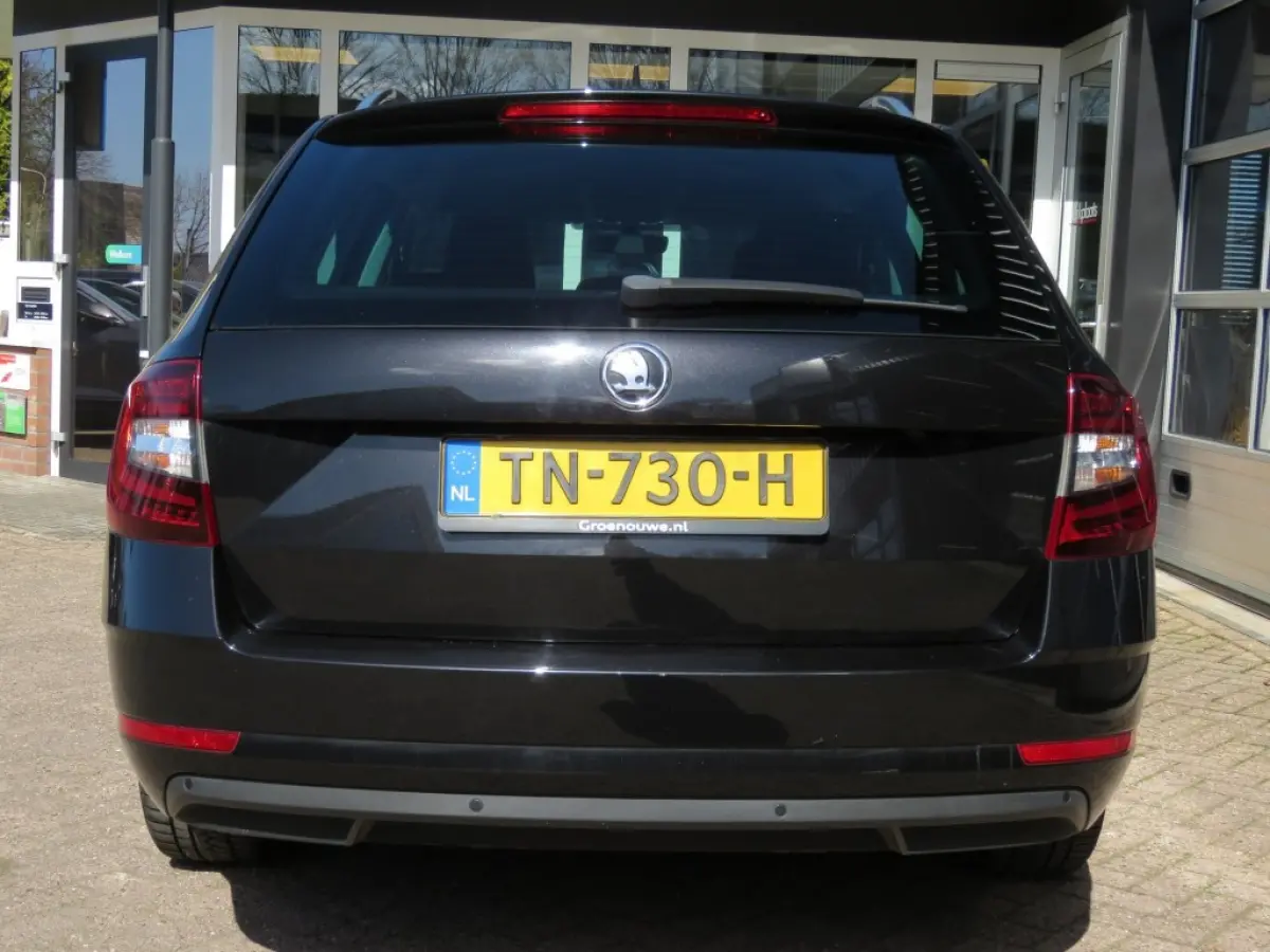 1.0 TSI 115pk DSG-aut. Style / Led / 18 Inch / Navi / Stoelverw. / BOVAG garantie