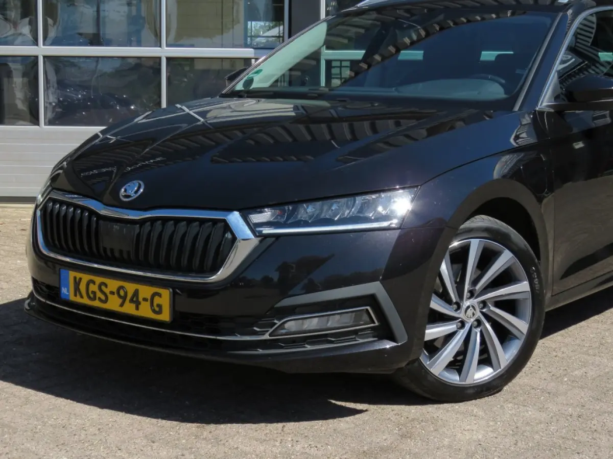 1.4 TSI IV 204pk Business Plus / Camera / Head up / Stuur en stoelverw. / Elec.klep / Memory sportstoel / BOVAG garantie
