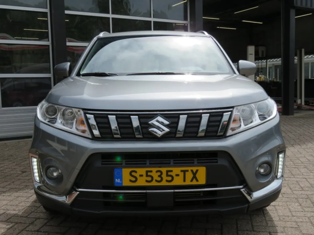 1.0 Boosterjet SELECT / Camera / Trekhaak / Navi / Stoelverw. / BOVAG garantie