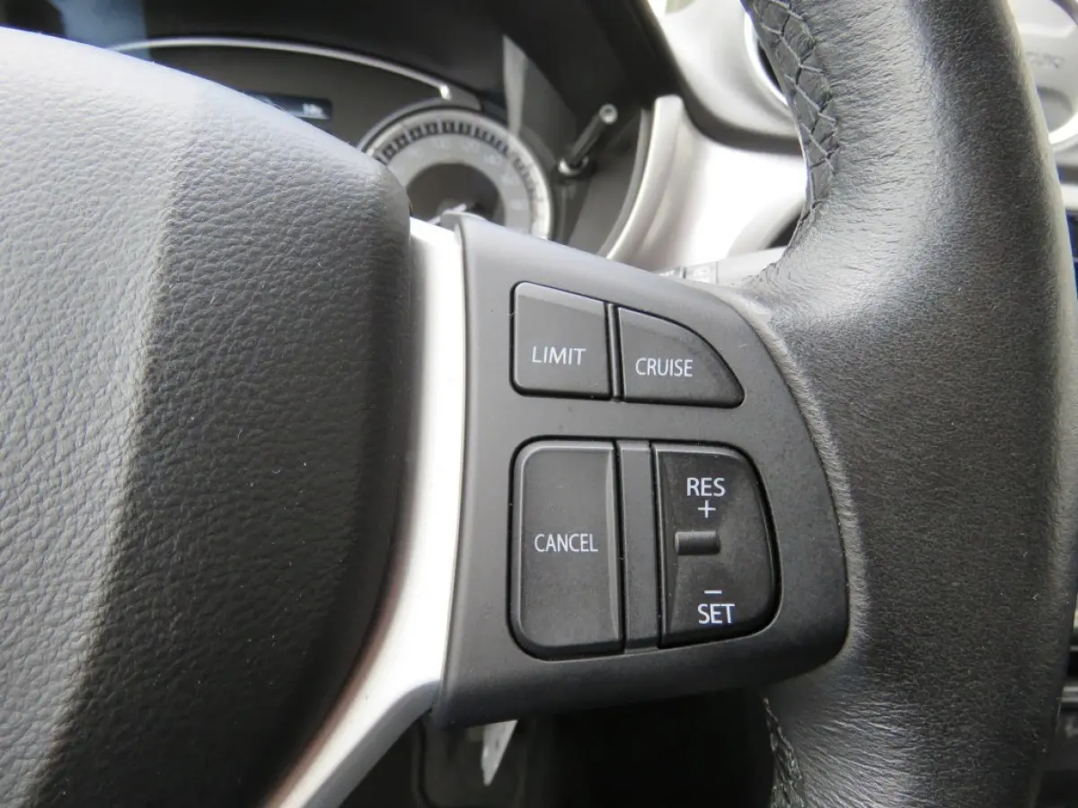 1.0 Boosterjet SELECT / Camera / Trekhaak / Navi / Stoelverw. / BOVAG garantie