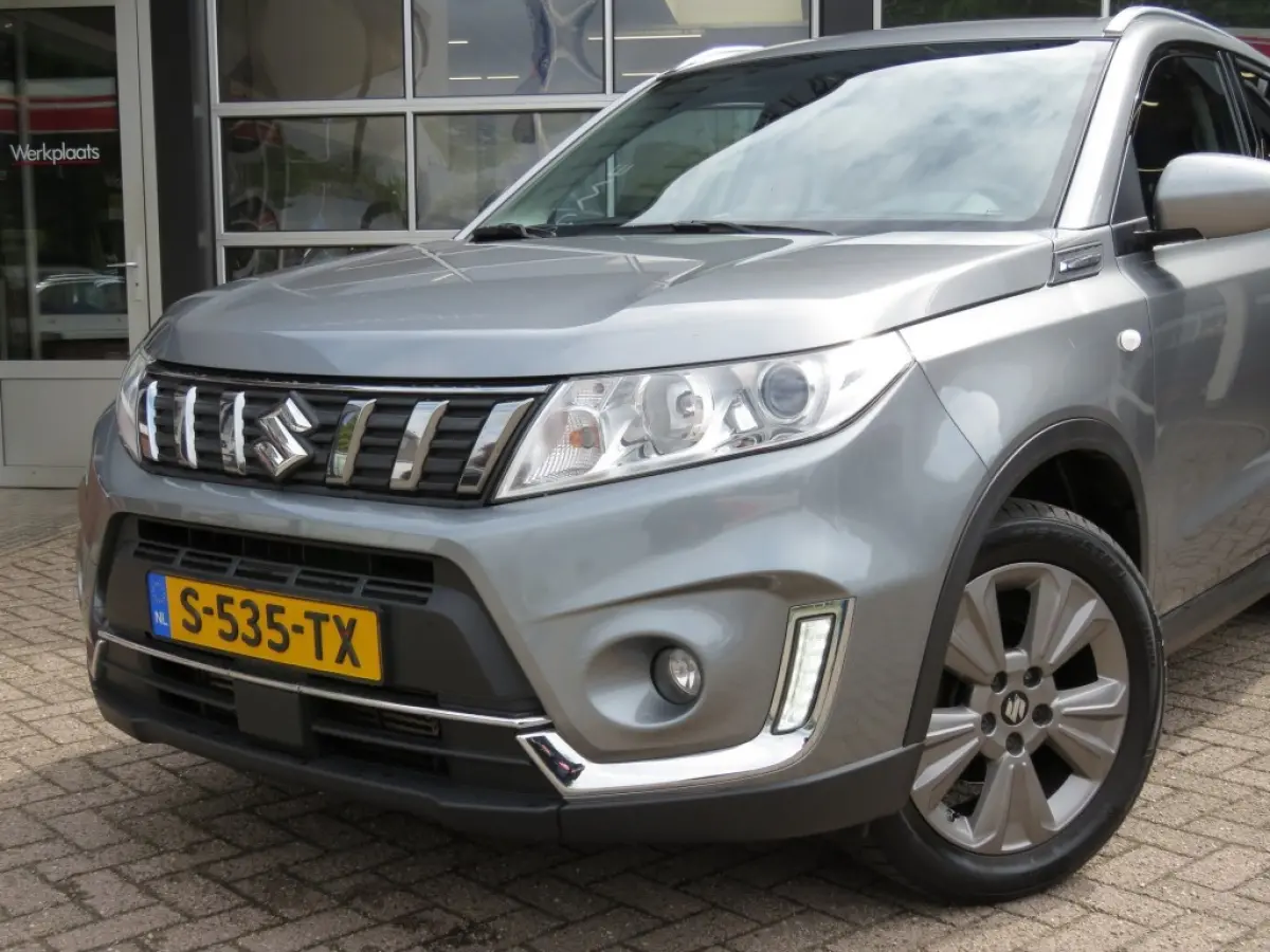 1.0 Boosterjet SELECT / Camera / Trekhaak / Navi / Stoelverw. / BOVAG garantie