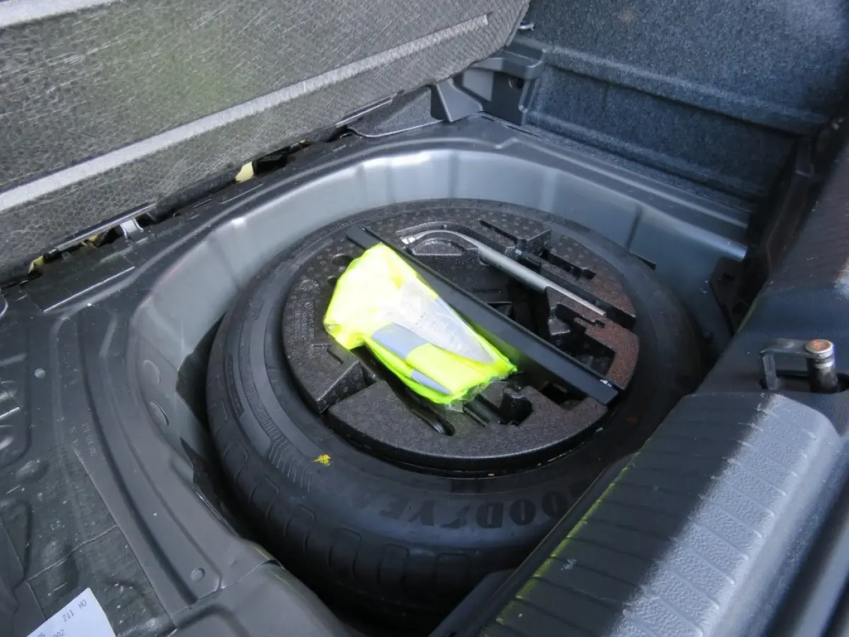 1.0 TSI DSG-aut.COMF.L. BUS. / Navi / Clima / BOVAG garantie