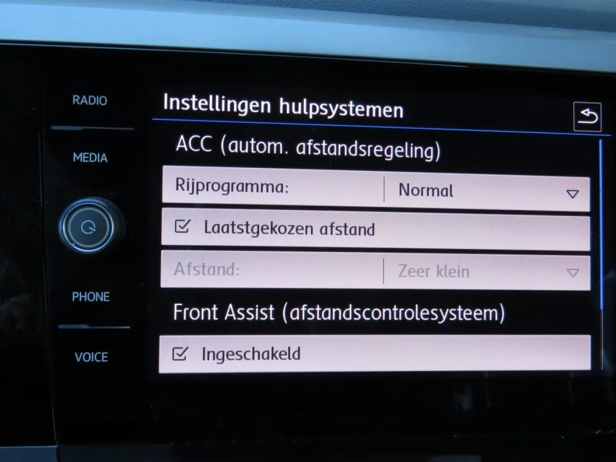 1.0 TSI DSG-aut.COMF.L. BUS. / Navi / Clima / BOVAG garantie
