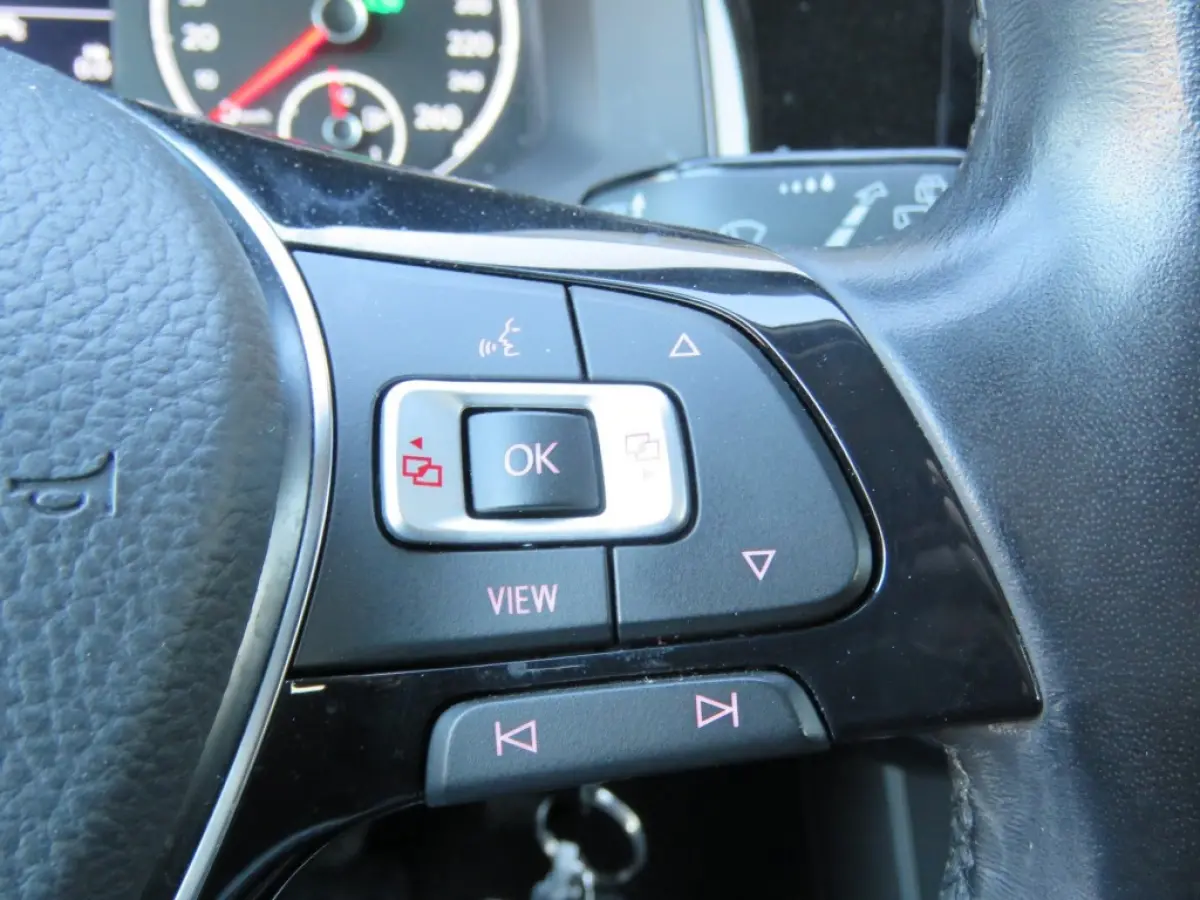 1.0 TSI DSG-aut.COMF.L. BUS. / Navi / Clima / BOVAG garantie