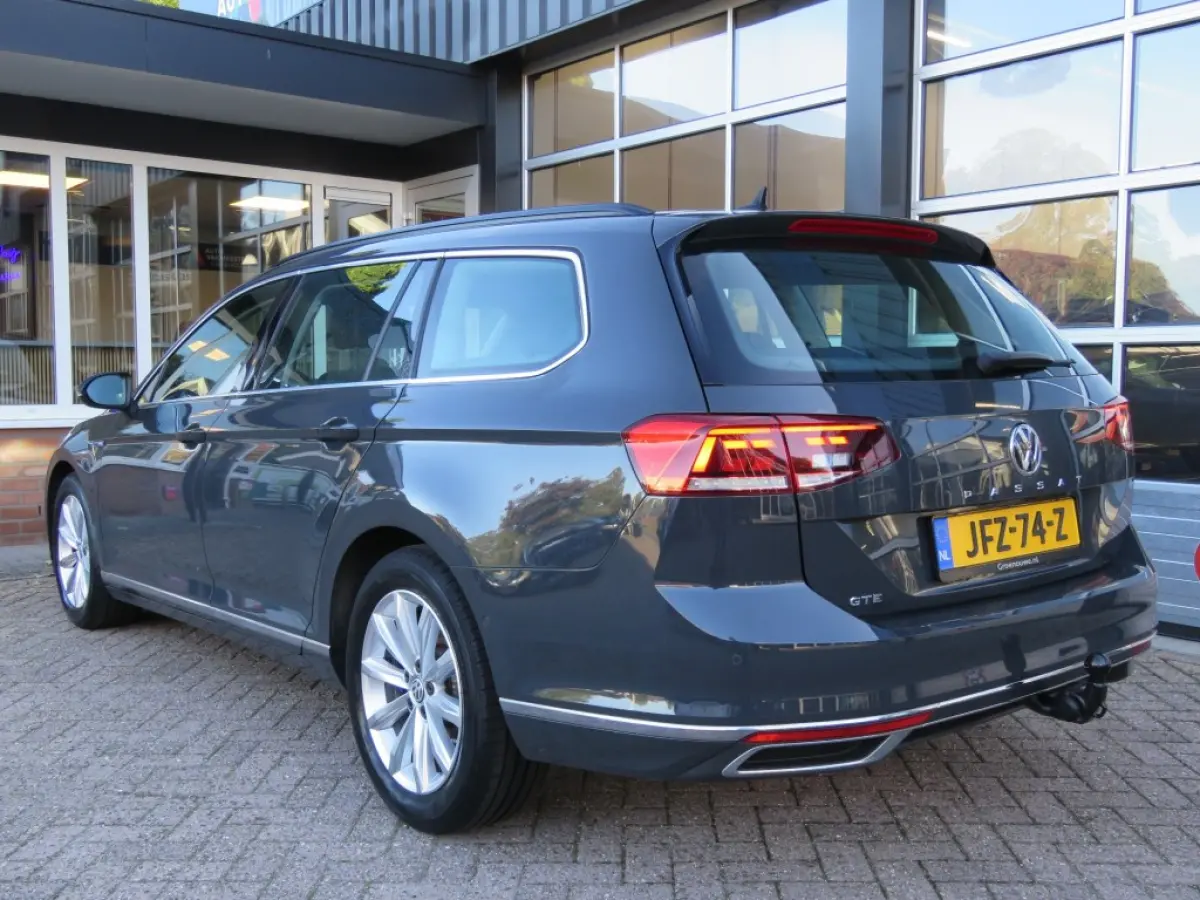 1.4 TSI PHEV GTE BNS / Trekhaak wegklap. / Camera / BOVAG garantie
