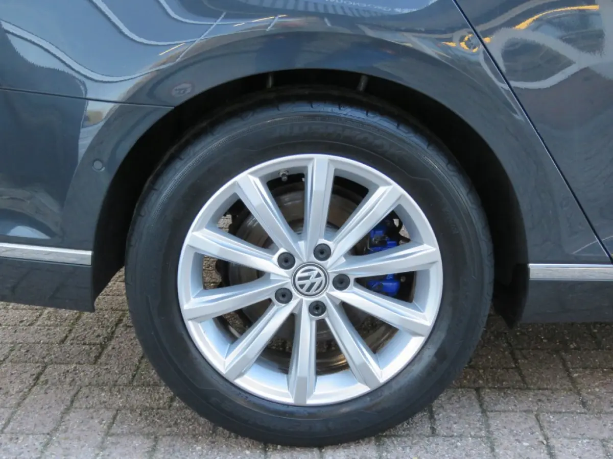 1.4 TSI PHEV GTE BNS / Trekhaak wegklap. / Camera / BOVAG garantie