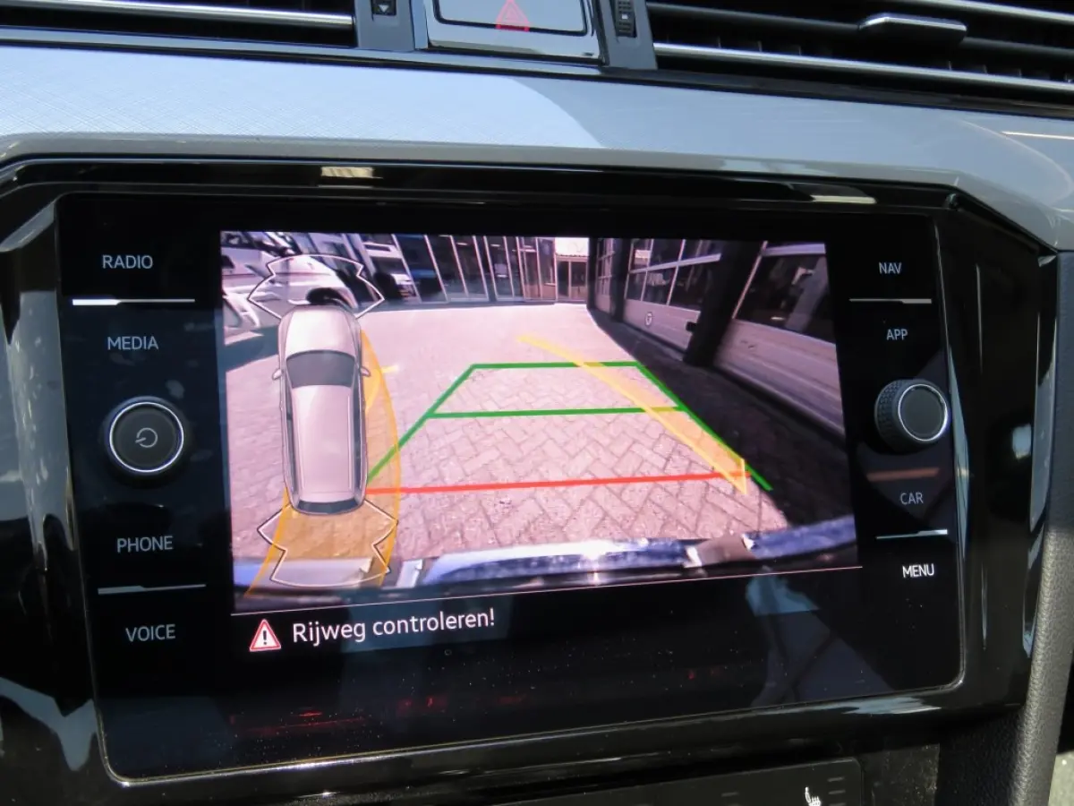 1.4 TSI PHEV GTE BNS / Pano / Wegklap.haak / Stoelverw. / Camera / BOVAG garantie