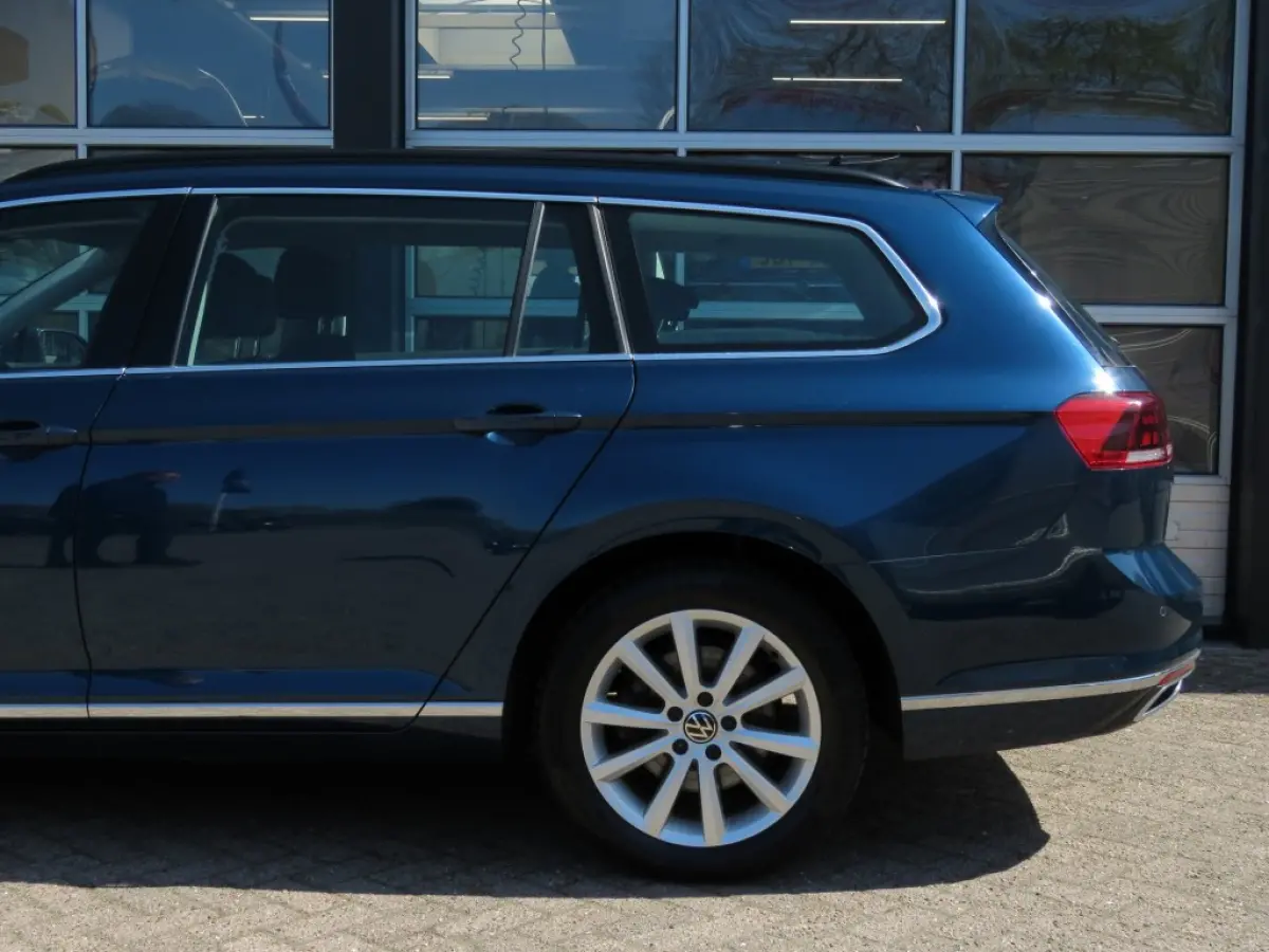 1.4 TSI PHEV GTE BNS / Pano / Wegklap.haak / Stoelverw. / Camera / BOVAG garantie