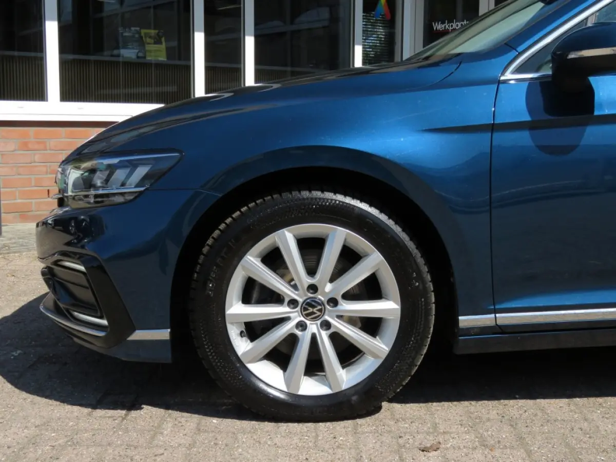1.4 TSI PHEV GTE BNS / Pano / Wegklap.haak / Stoelverw. / Camera / BOVAG garantie