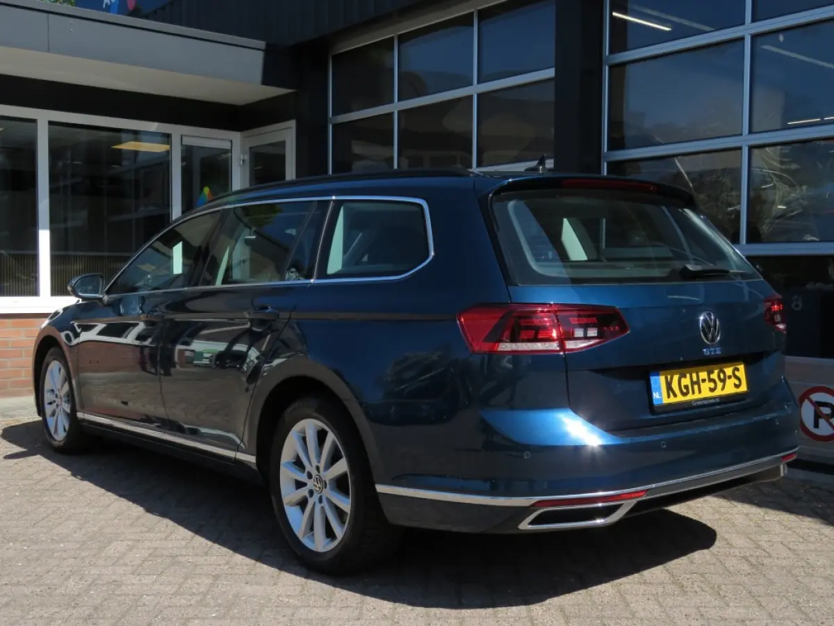 1.4 TSI PHEV GTE BNS / Pano / Wegklap.haak / Stoelverw. / Camera / BOVAG garantie
