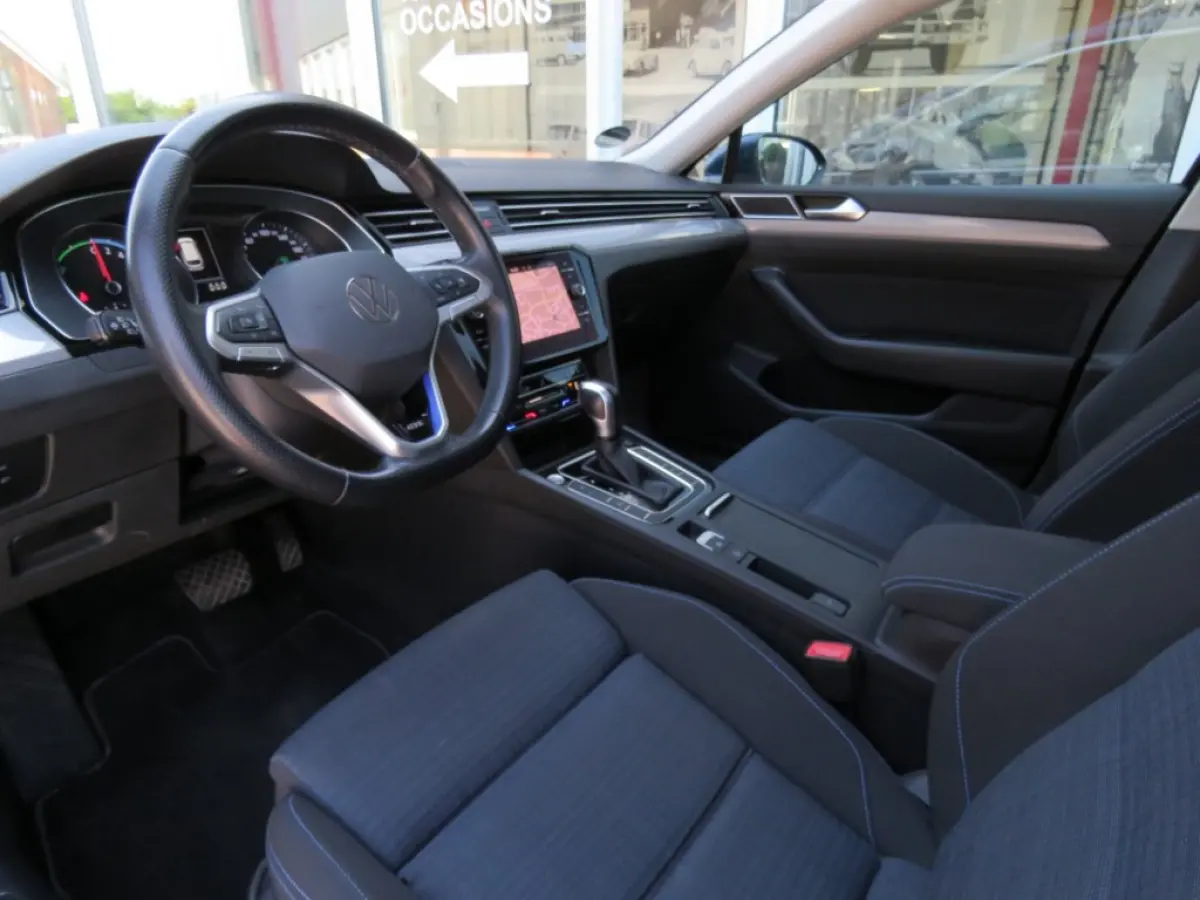 1.4 TSI PHEV GTE BNS / Pano / Wegklap.haak / Stoelverw. / Camera / BOVAG garantie