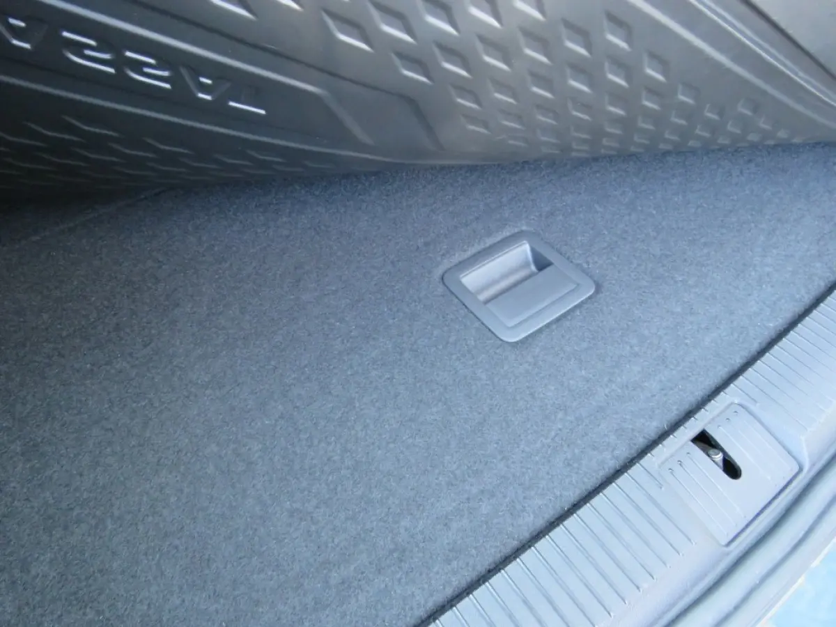 1.4 TSI PHEV GTE BNS / Pano / Wegklap.haak / Stoelverw. / Camera / BOVAG garantie
