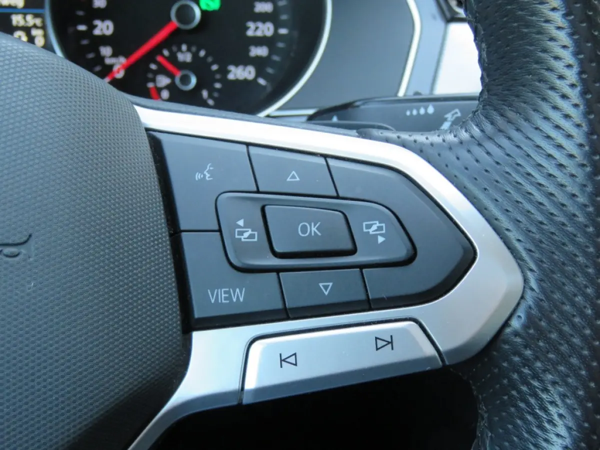 1.4 TSI PHEV GTE BNS / Pano / Wegklap.haak / Stoelverw. / Camera / BOVAG garantie
